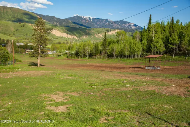 $15,000,000 | 7675 Highway 89, Jackson, WY 83001