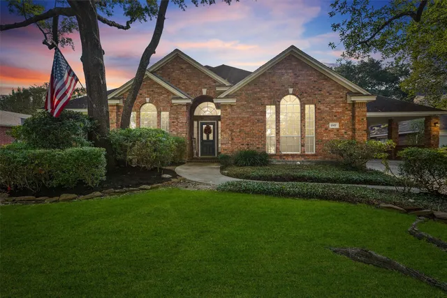 $349,900 | 20403 Atascocita Shores Drive, Humble, TX 77346