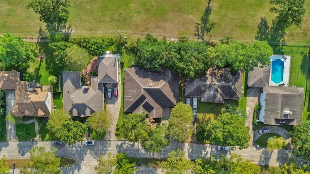 $349,900 | 20403 Atascocita Shores Drive, Humble, TX 77346