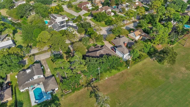 $349,900 | 20403 Atascocita Shores Drive, Humble, TX 77346