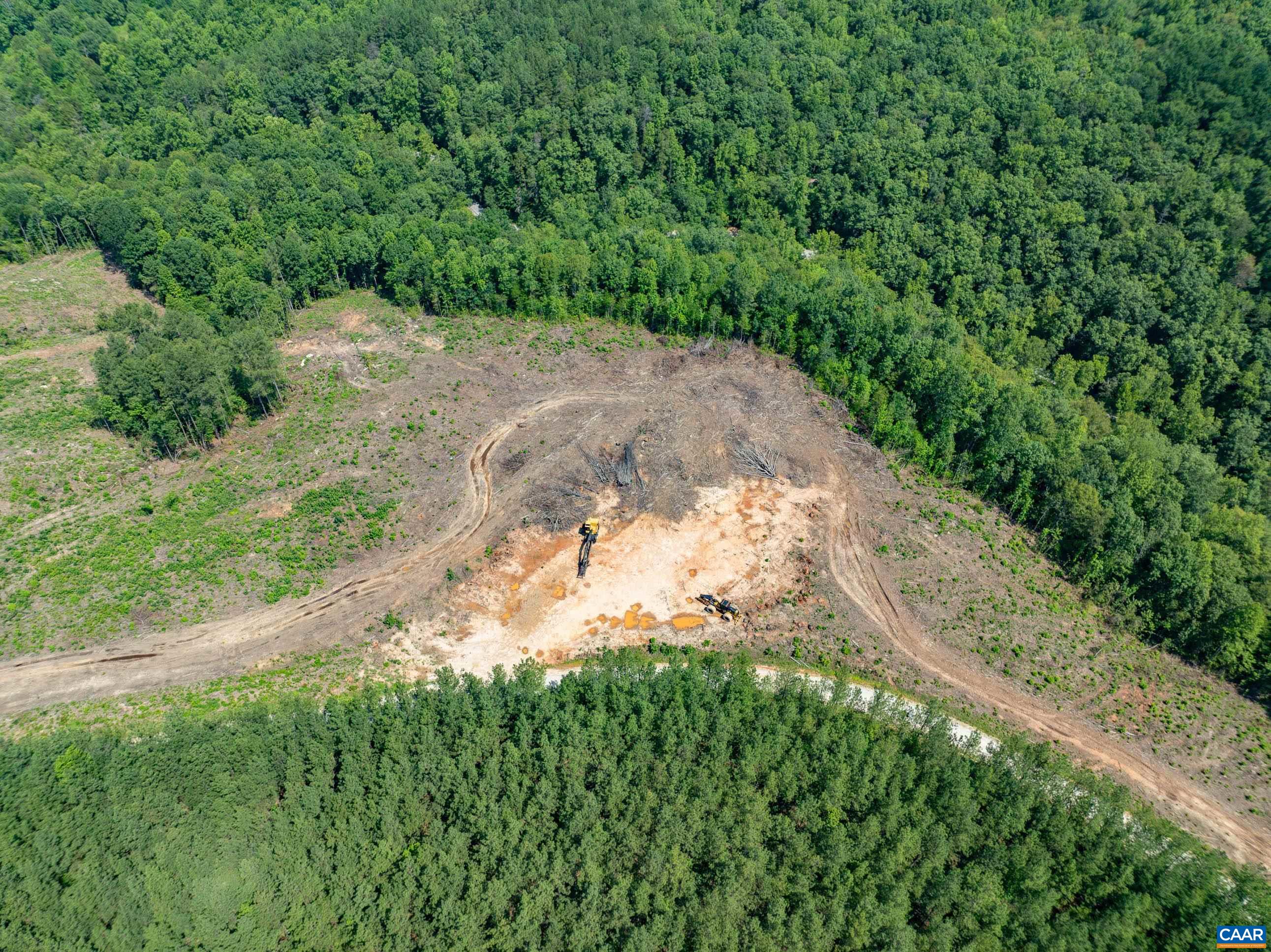 Hunting Lodge Road Schuyler, VA 22969 - Photo 27 of 66 a view of a pathway with a yard