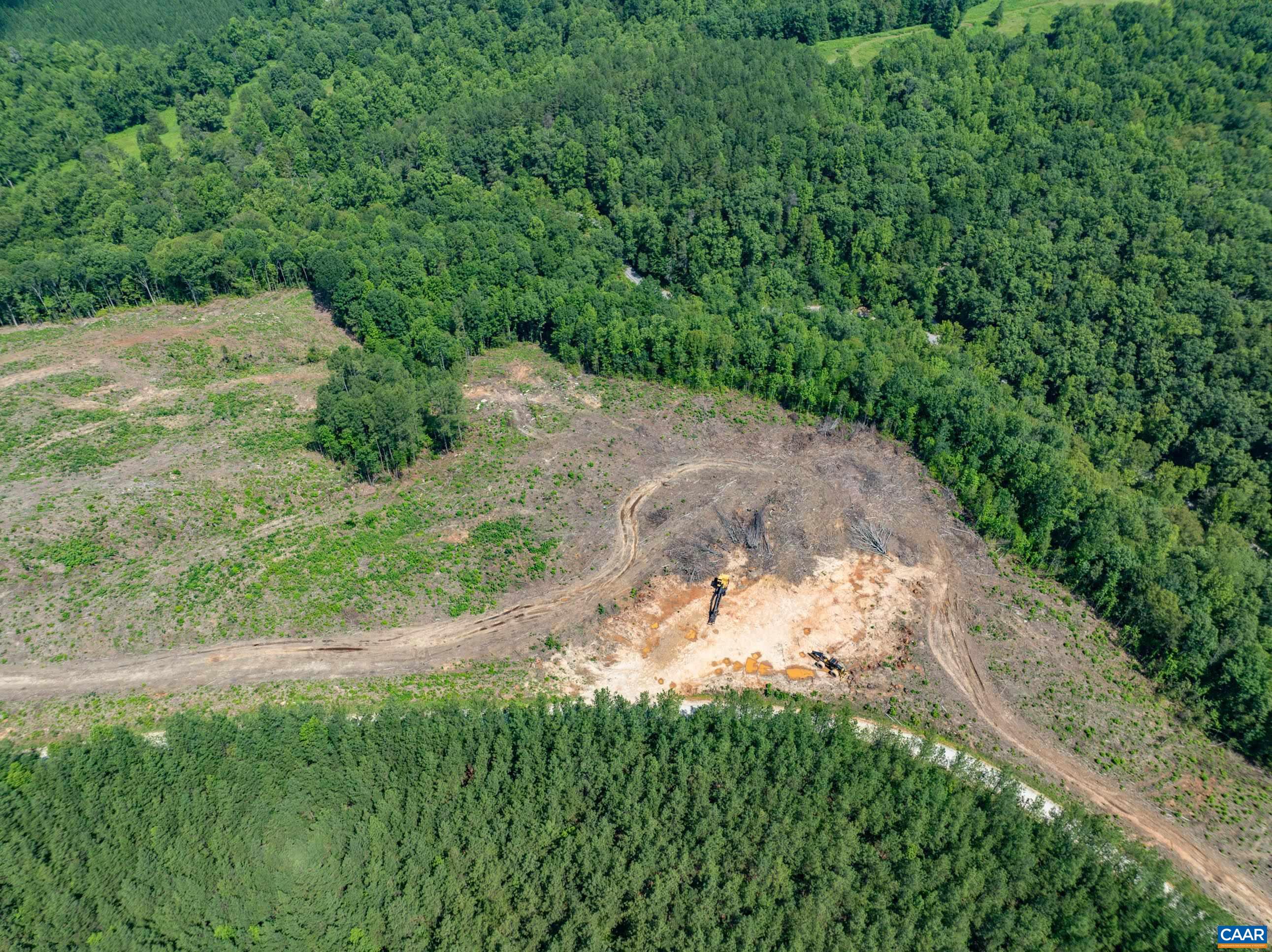 Hunting Lodge Road Schuyler, VA 22969 - Photo 32 of 66 a view of a pathway with a yard