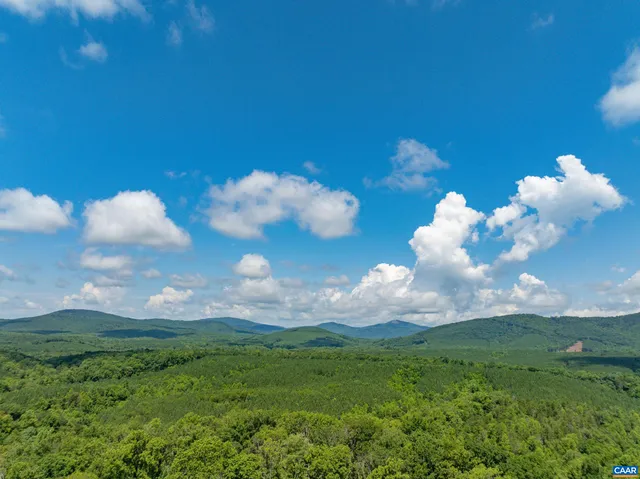 $249,900 | Hunting Lodge Road, Schuyler, VA 22969