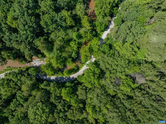 $249,900 | Hunting Lodge Road, Schuyler, VA 22969