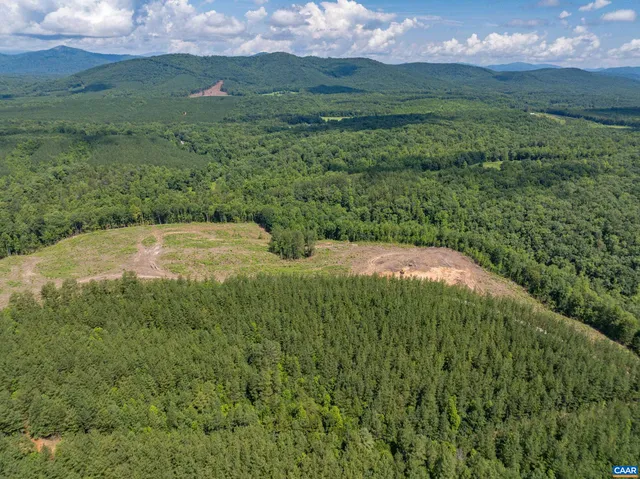 a view of a outdoor space