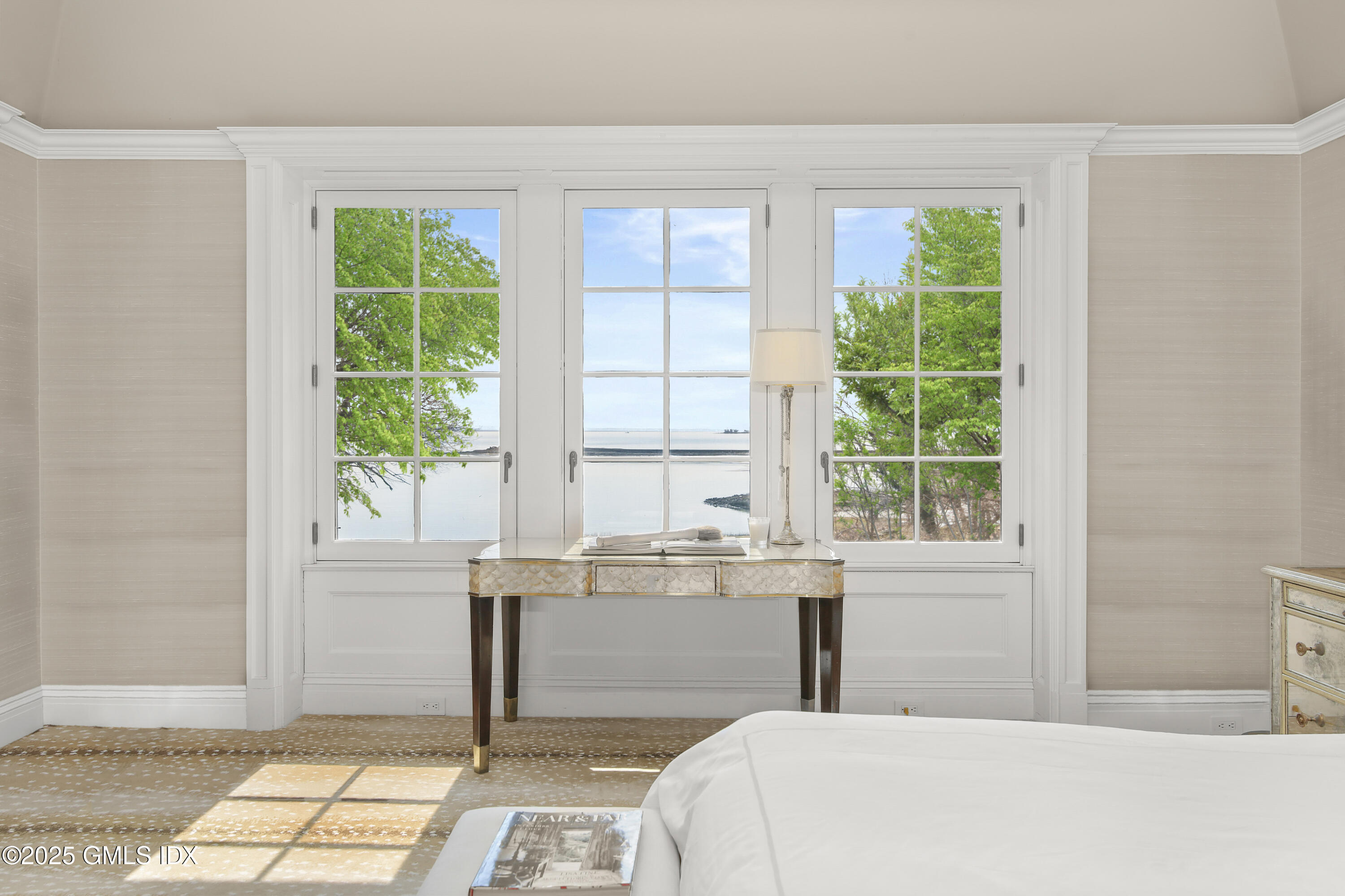 88 Cedar Cliff Road Riverside, CT 06878 - Photo 13 of 36 Primary Bedroom