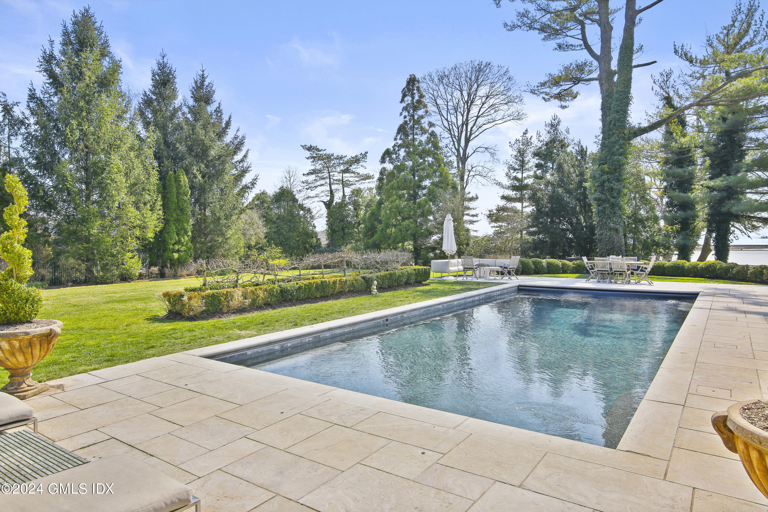 88 Cedar Cliff Road Riverside, CT 06878 - Photo 28 of 36 Pool