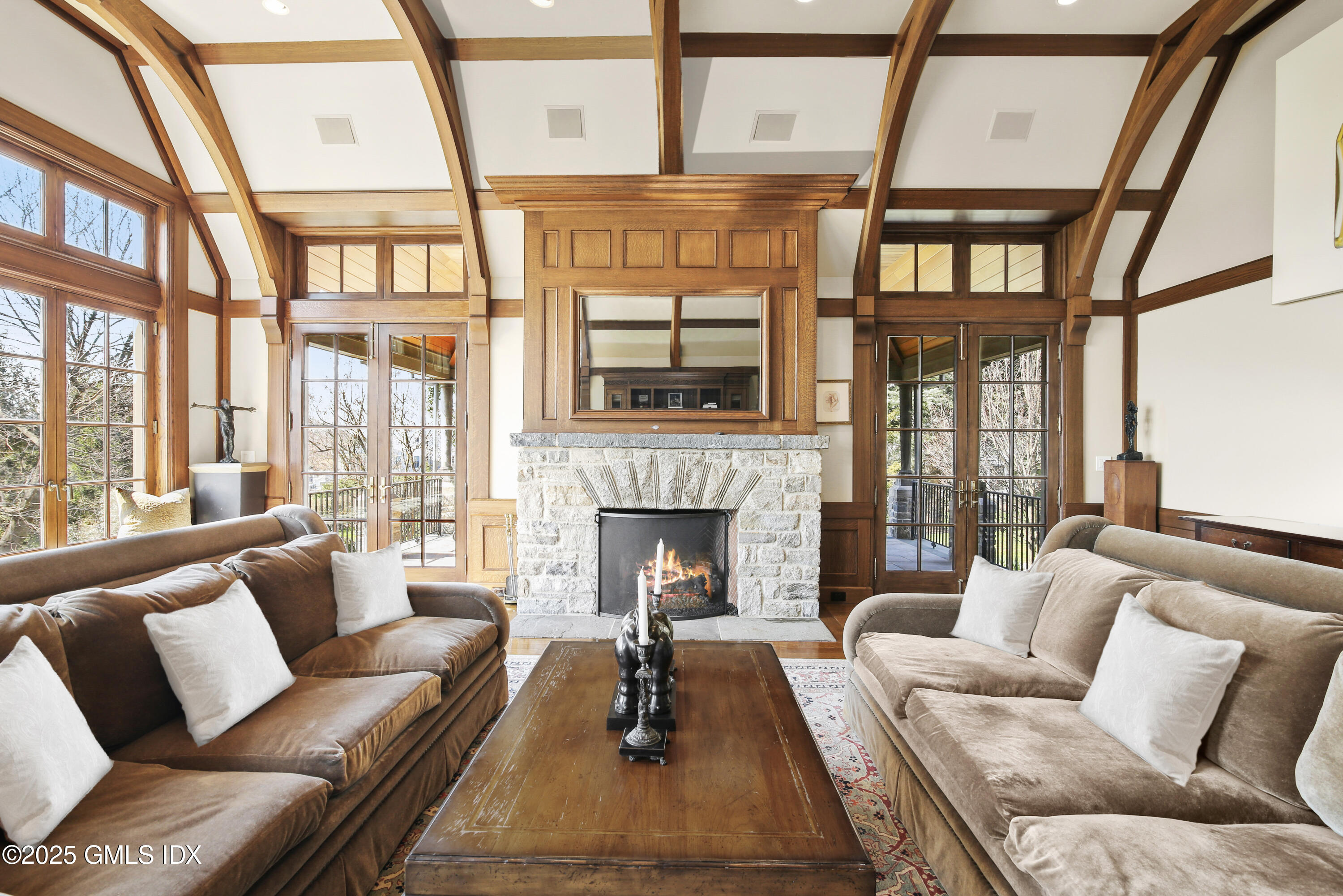 88 Cedar Cliff Road Riverside, CT 06878 - Photo 10 of 36 Family Room