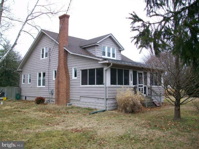 2620 Solomons Island Road Edgewater, MD 21037 - Photo 1 of 3 MAIN EXTERIOR