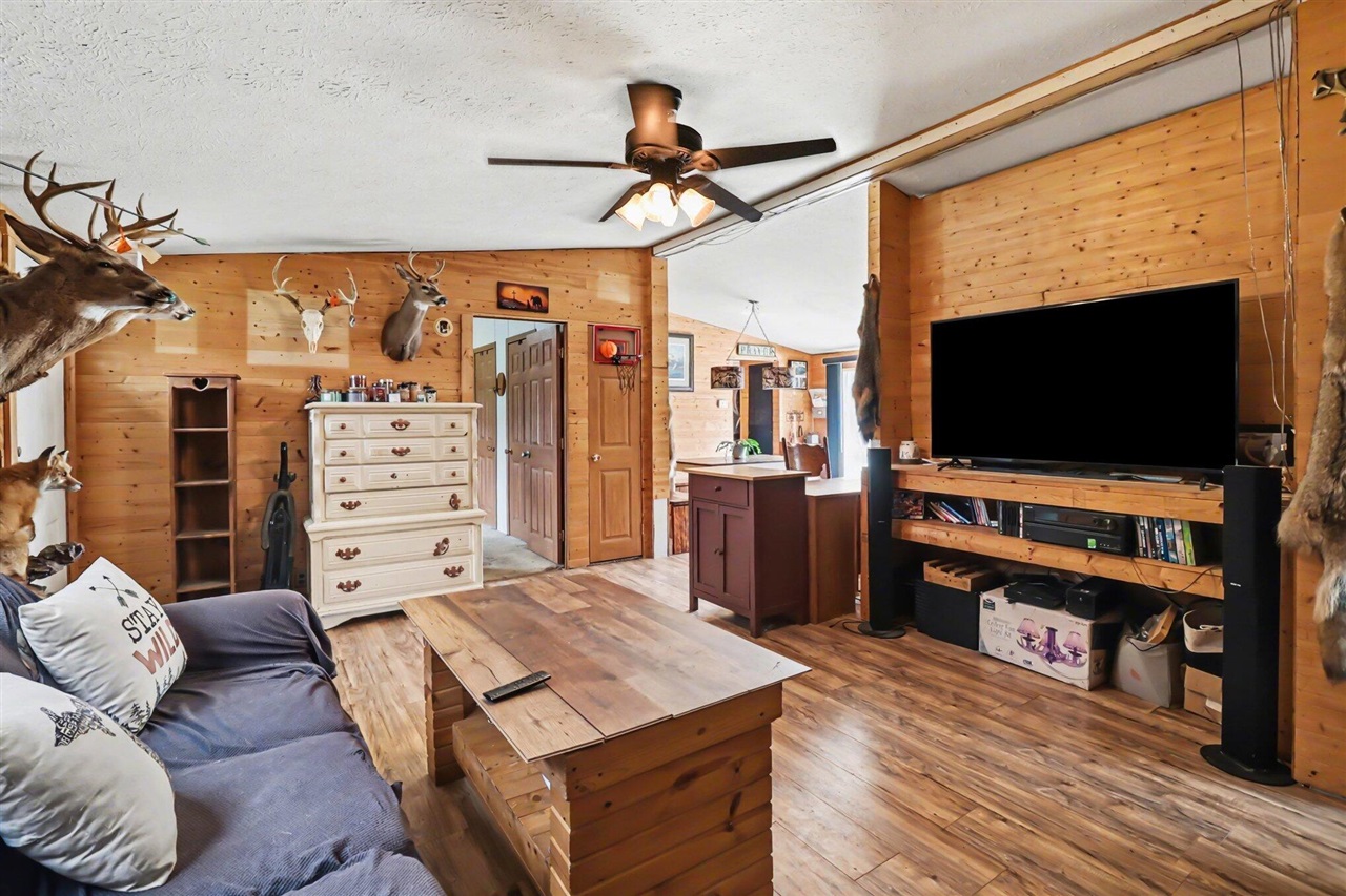 1723 West Warren Road Shelby, MI 49455 - Photo 25 of 38