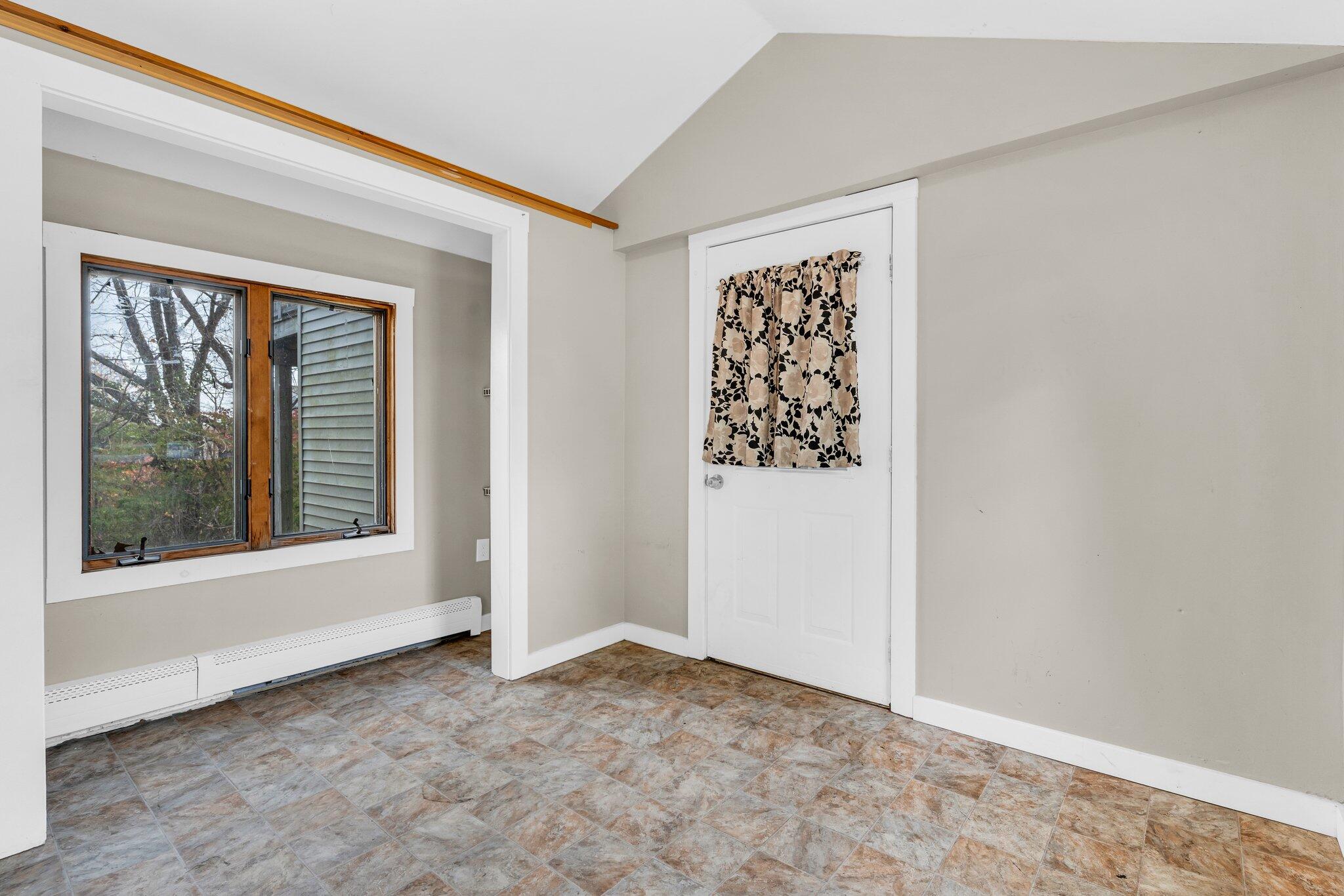 191 Main Street Windham, ME 04062 - Photo 26 of 49 Mud Room