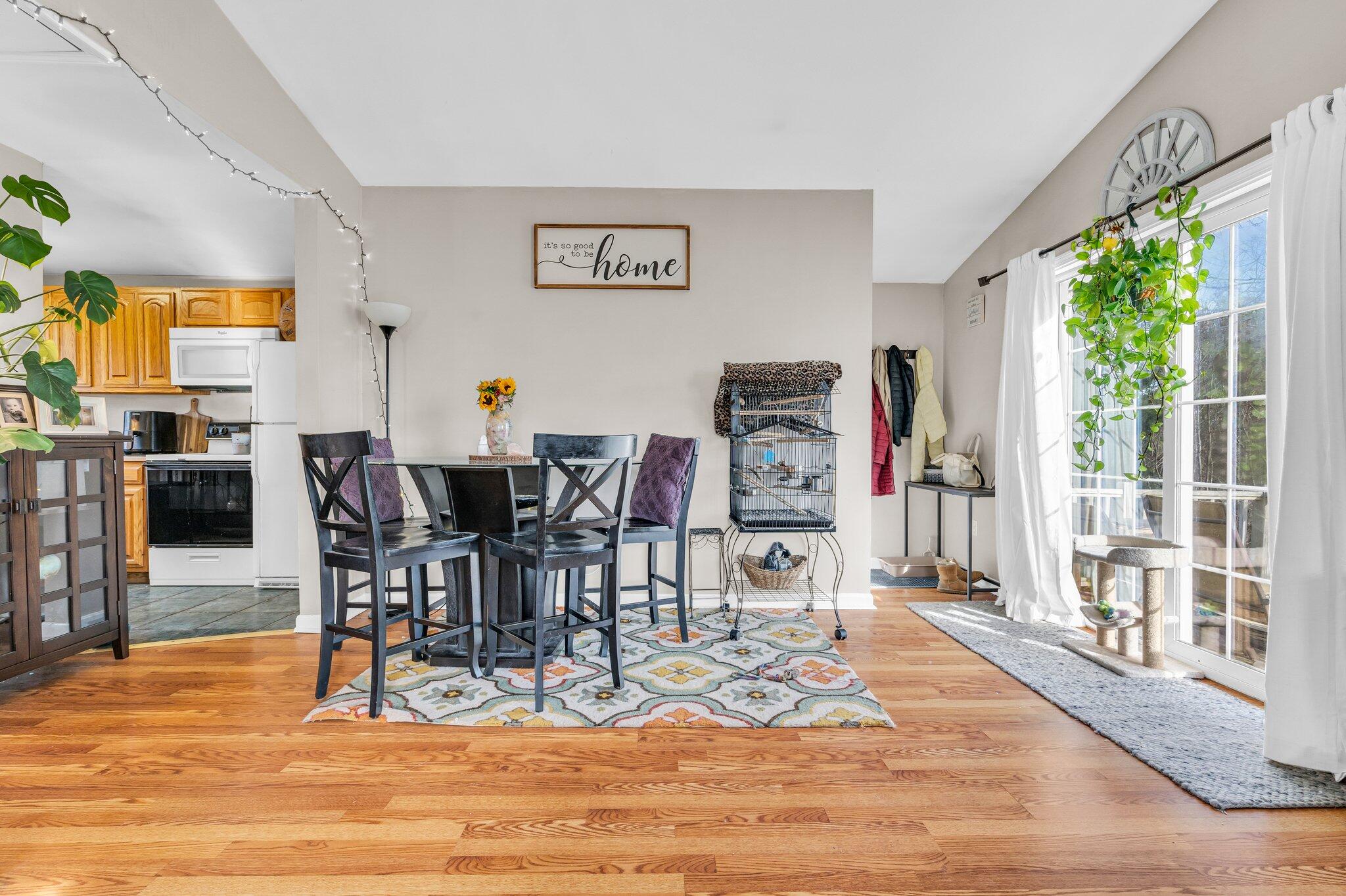 191 Main Street Windham, ME 04062 - Photo 31 of 49 Dining Area Apartment