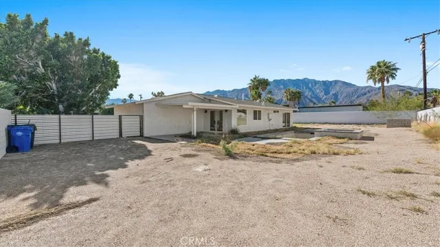 $635,000 | 2384 East Rogers Road, Palm Springs, CA 92262