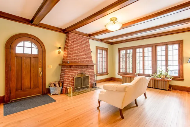 $525,000 | 2244 Dayton Avenue, St. Paul, MN 55104