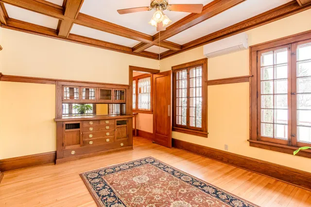 $525,000 | 2244 Dayton Avenue, St. Paul, MN 55104