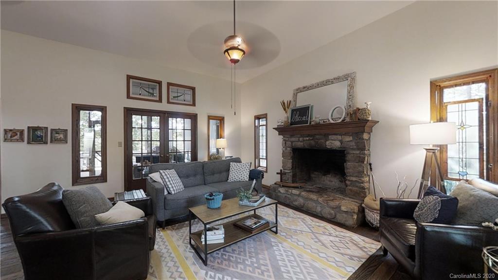 1708 Country Club Road Lincolnton, NC 28092 - Photo 3 of 21 Gallery Image 3