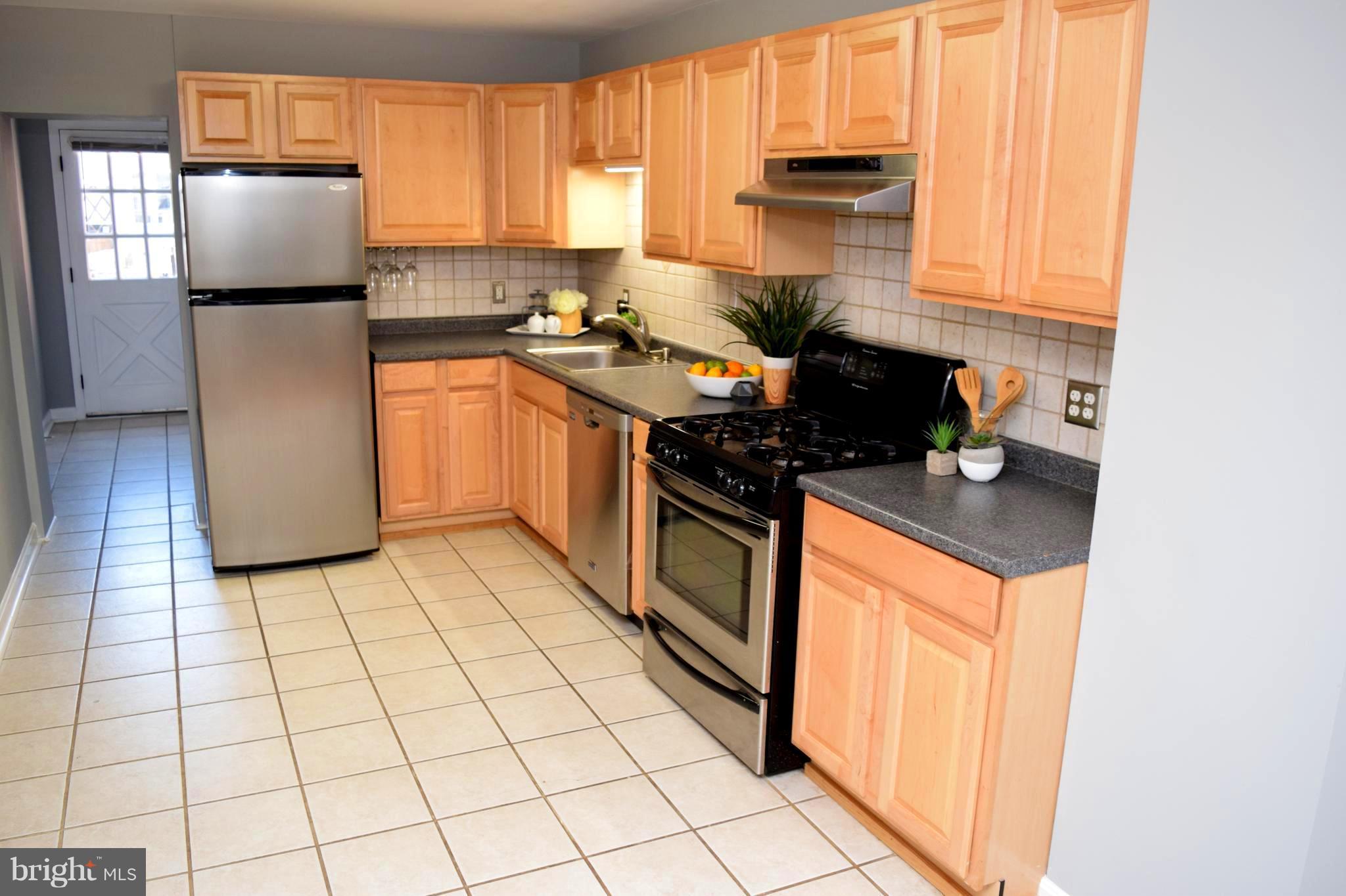 1202 Cooksie Street Baltimore, MD 21230 - Photo 8 of 23 Kitchen