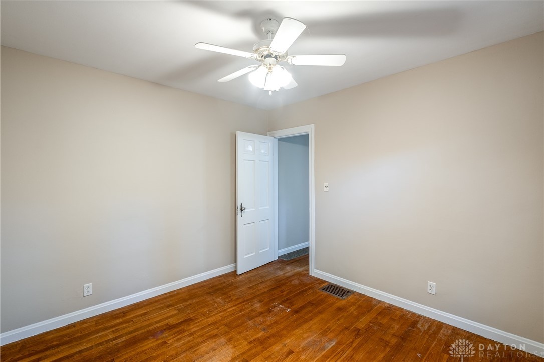 2935 Robin Road Kettering, OH 45409 - Photo 11 of 23
