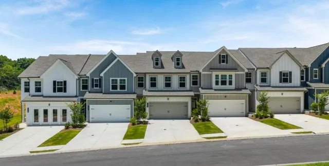 $290,595 | 109 Milledge Cmns Drive Northeast, Milledgeville, GA 31061