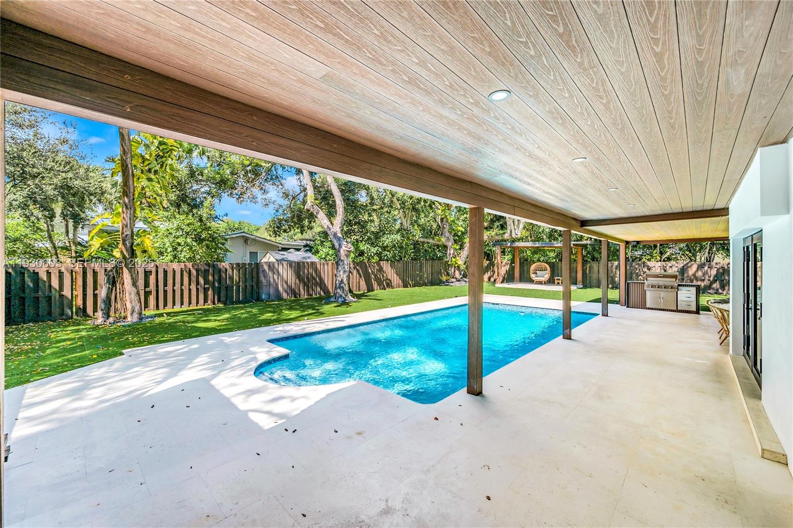 11340 Southwest 74th Court Pinecrest, FL 33156 - Photo 32 of 91