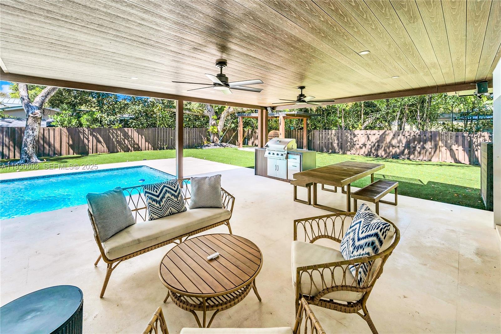 11340 Southwest 74th Court Pinecrest, FL 33156 - Photo 41 of 91