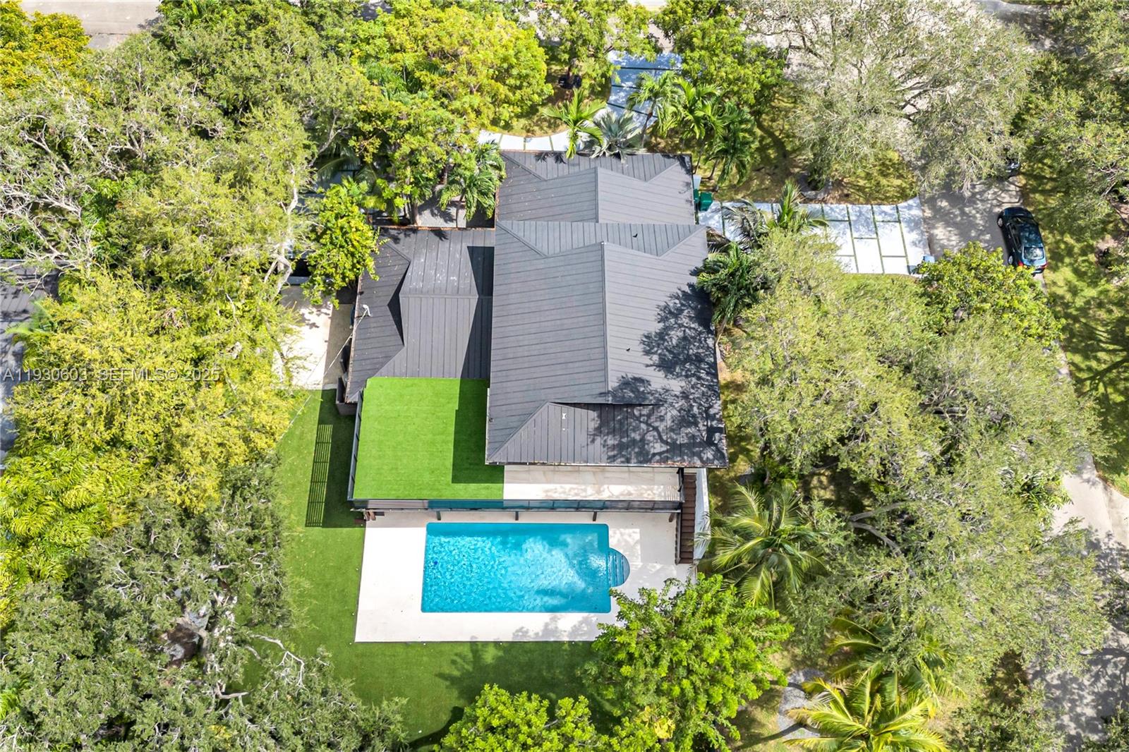 11340 Southwest 74th Court Pinecrest, FL 33156 - Photo 73 of 91