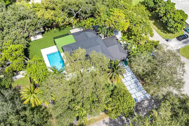 $16,000 | 11340 Southwest 74th Court, Pinecrest, FL 33156