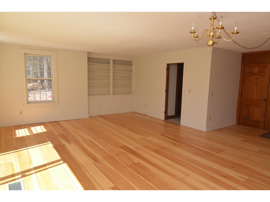126 Meadow Brook Road New London, NH 03257 - Photo 5 of 23 Gallery Image 5