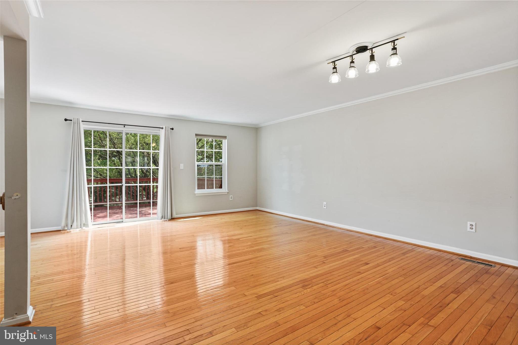 10949 Baskerville Road Reisterstown, MD 21136 - Photo 3 of 29 Gallery Image 3