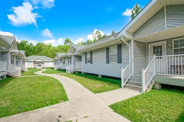 2001 Tenth Street, Unit B Slidell, LA 70458 - Photo 2 of 16