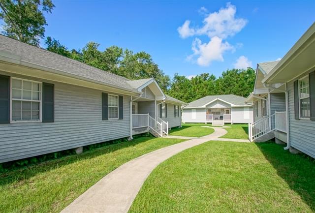 2001 Tenth Street, Unit B Slidell, LA 70458 - Photo 3 of 16