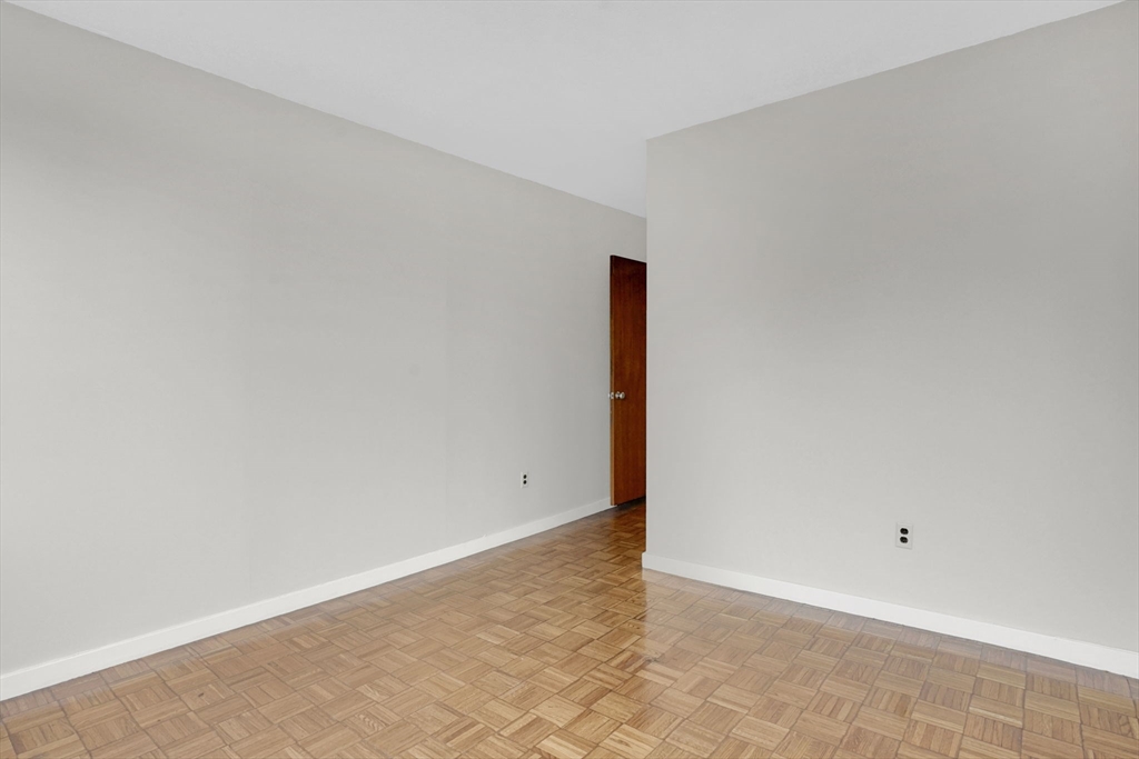 101 Mulberry Street, Unit 519 Springfield, MA 01105 - Photo 18 of 31