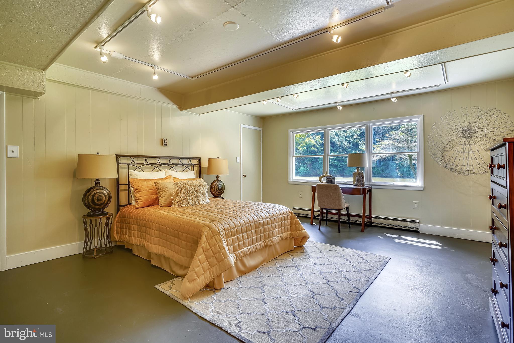 11911 Manning Road Manassas, VA 20112 - Photo 27 of 62 Gallery Image 27