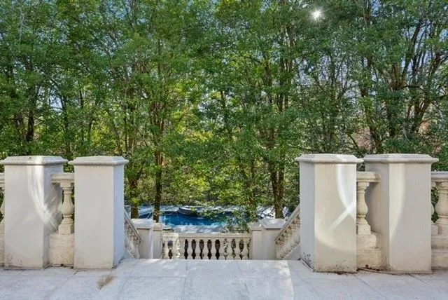 $14,500 | 712 West Paces Ferry Road Northwest, Atlanta, GA 30327