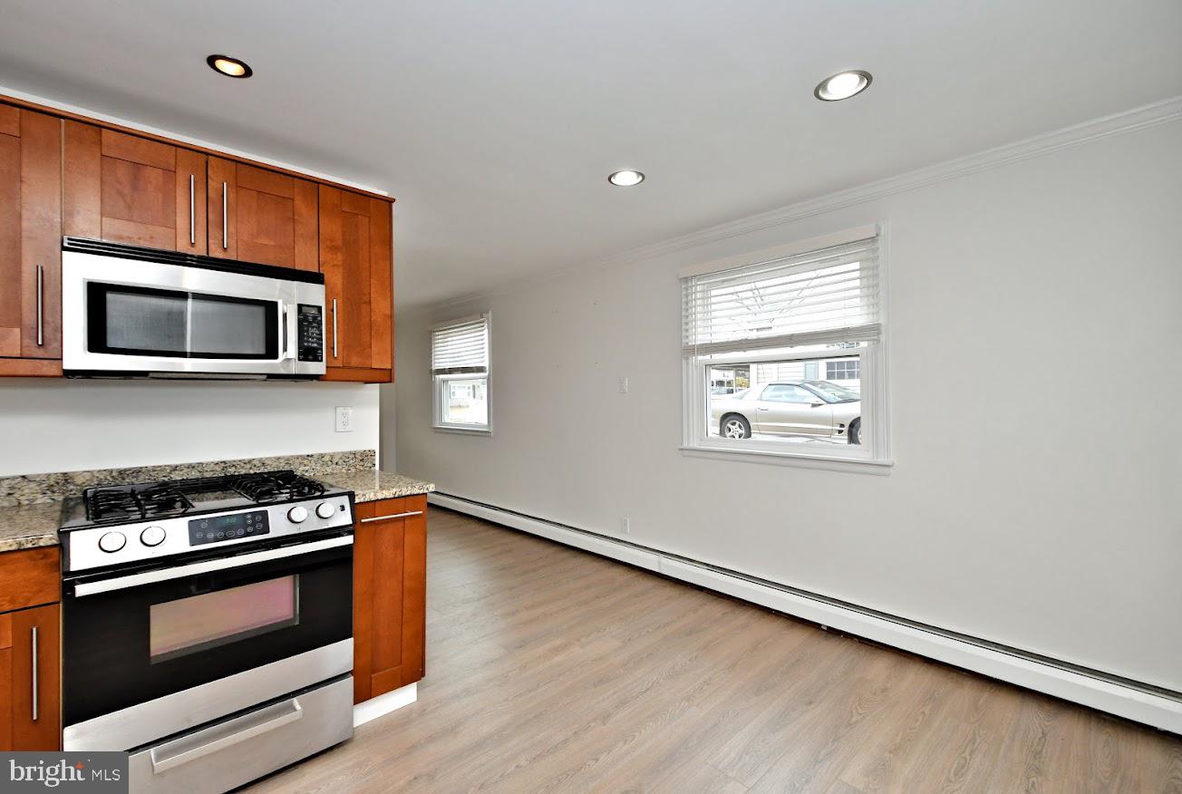 448 Manor Road Hatboro, PA 19040 - Photo 12 of 32 Gallery Image 12