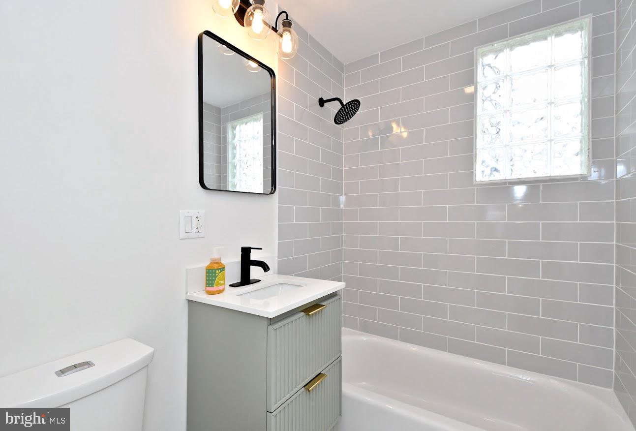 448 Manor Road Hatboro, PA 19040 - Photo 16 of 32 Gallery Image 16