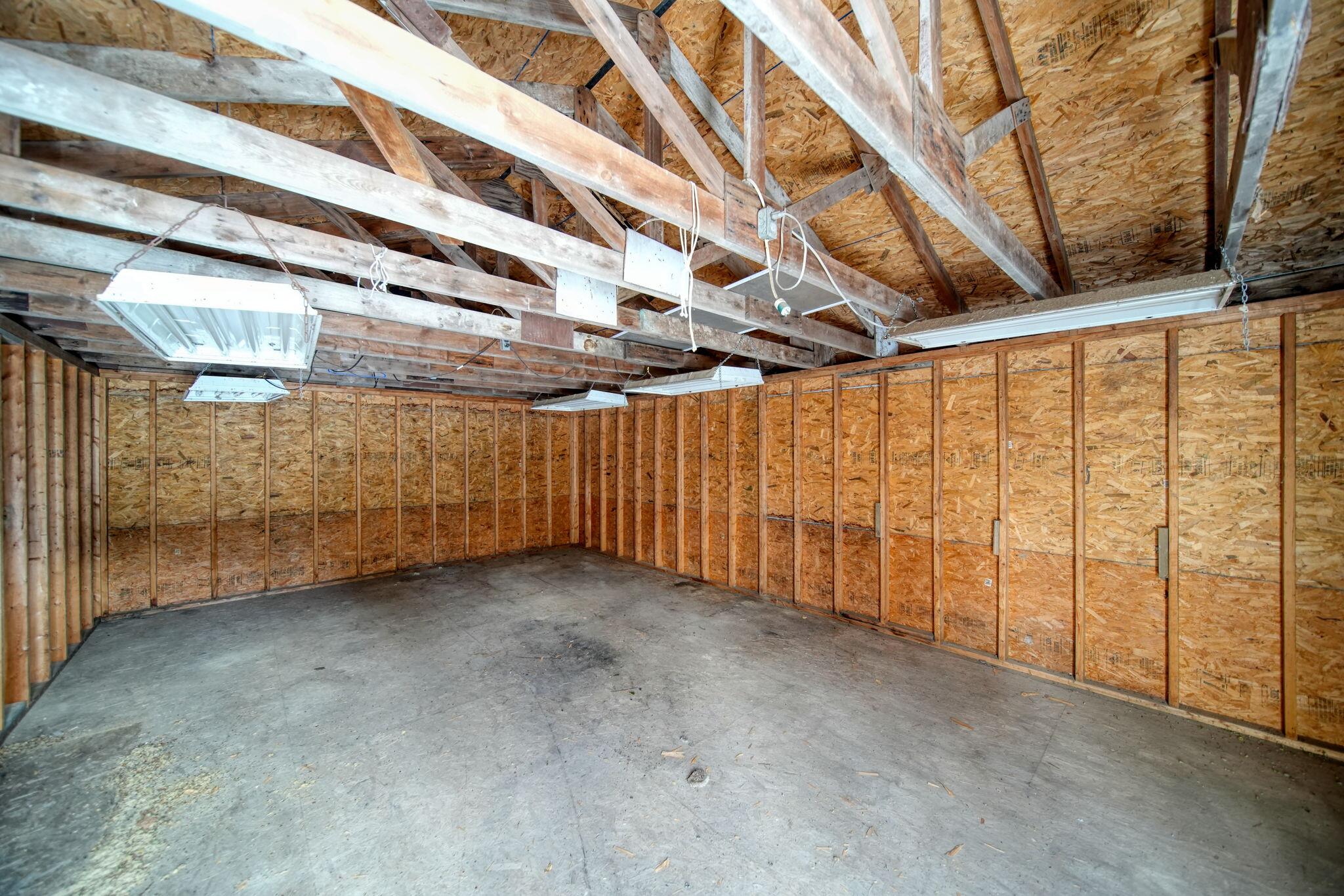 5884 Horace Road Jackson, MI 49201 - Photo 34 of 35 34-web-or-mls-DSC04605_HDR