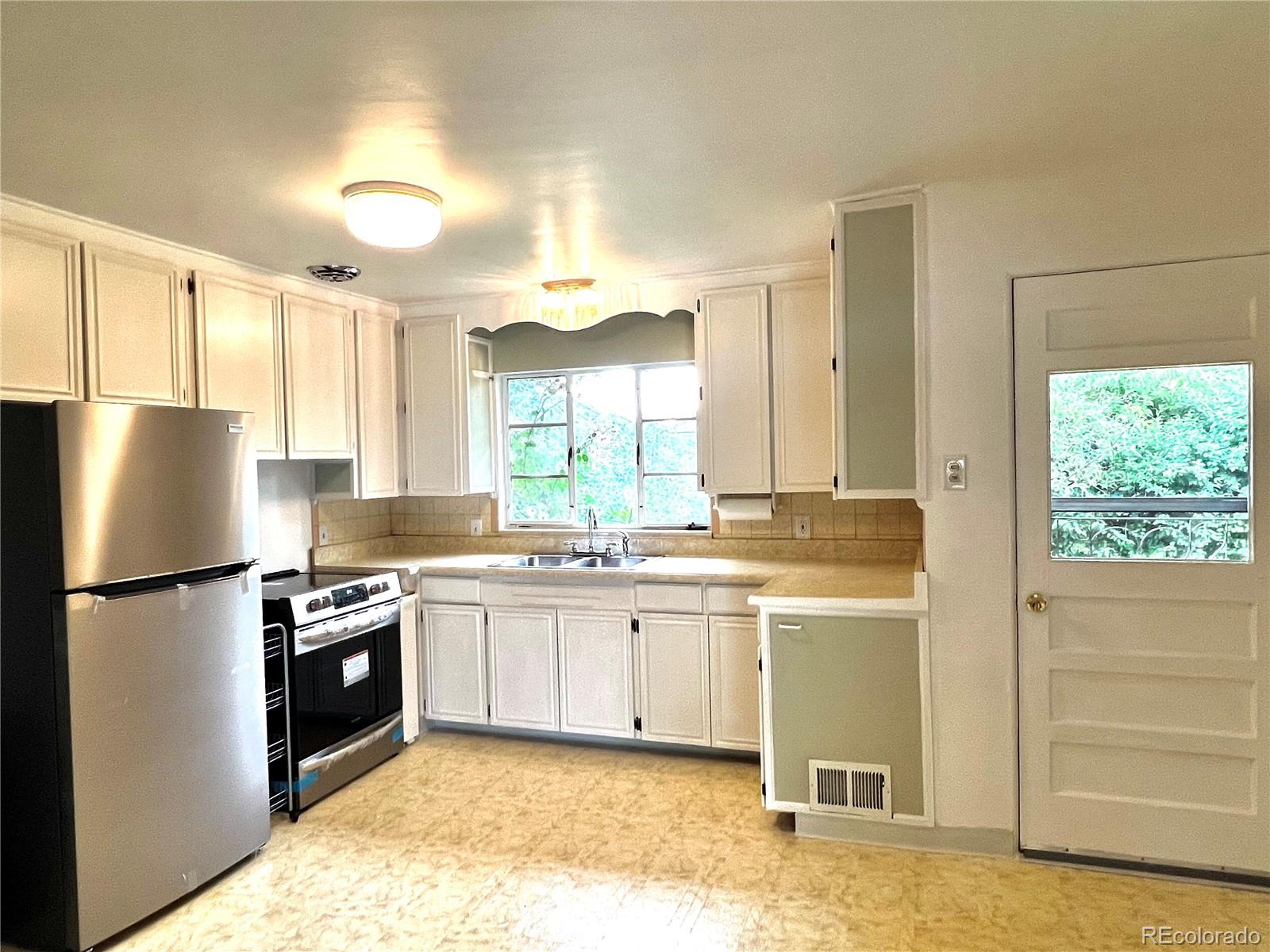 3710 Lewis Street Wheat Ridge, CO 80033 - Photo 15 of 40 Gallery Image 15