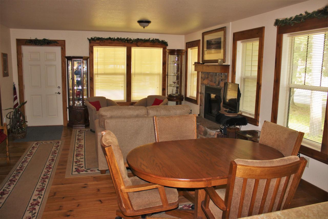 9487 Country Club Road Minocqua, WI 54548 - Photo 11 of 27 Gallery Image 11