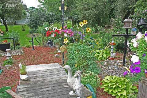 3294 Shannon Road Burton, MI 48529 - Photo 16 of 17 20366634-15.JPG