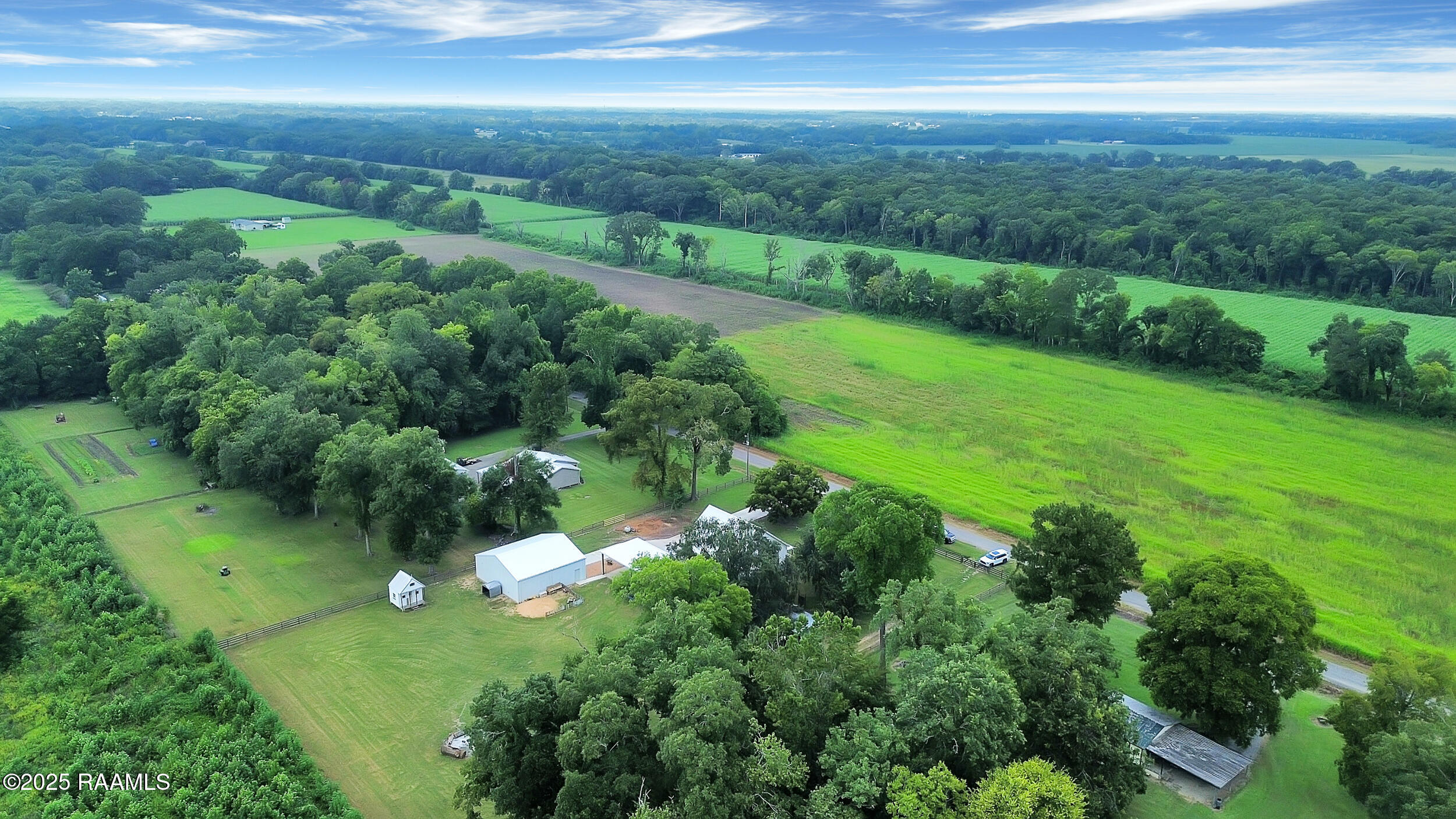 1098 Charles Marks Road Arnaudville, LA 70512 - Photo 33 of 35 37_dji_fly_20250818_133808_782_175554232