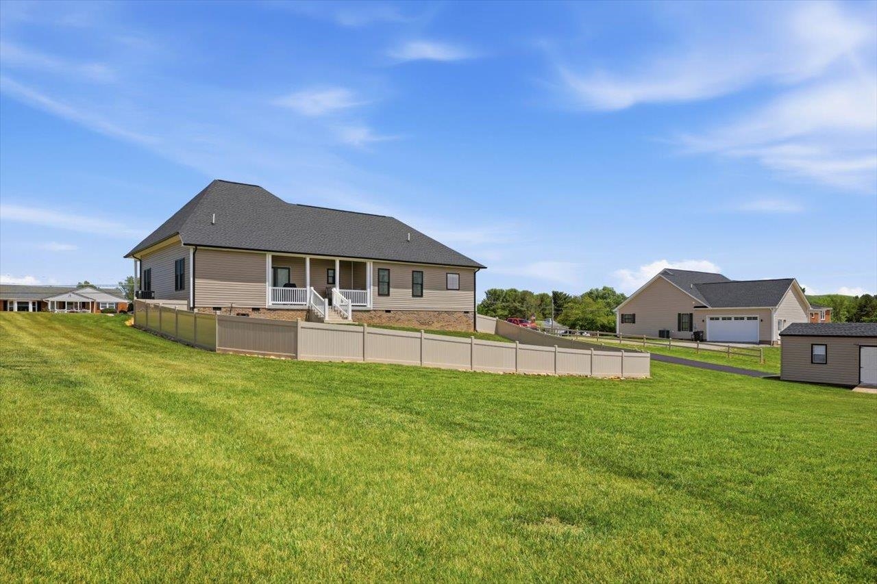 1003 Ladd Road Waynesboro, VA 22980 - Photo 41 of 53