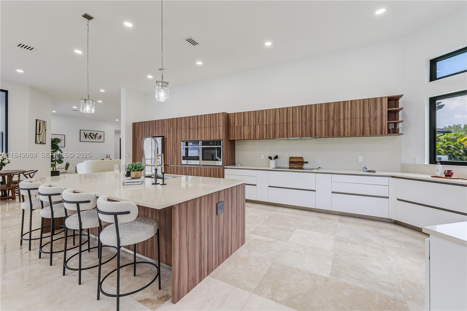 601 Ranch Road Weston, FL 33326 - Photo 17 of 75