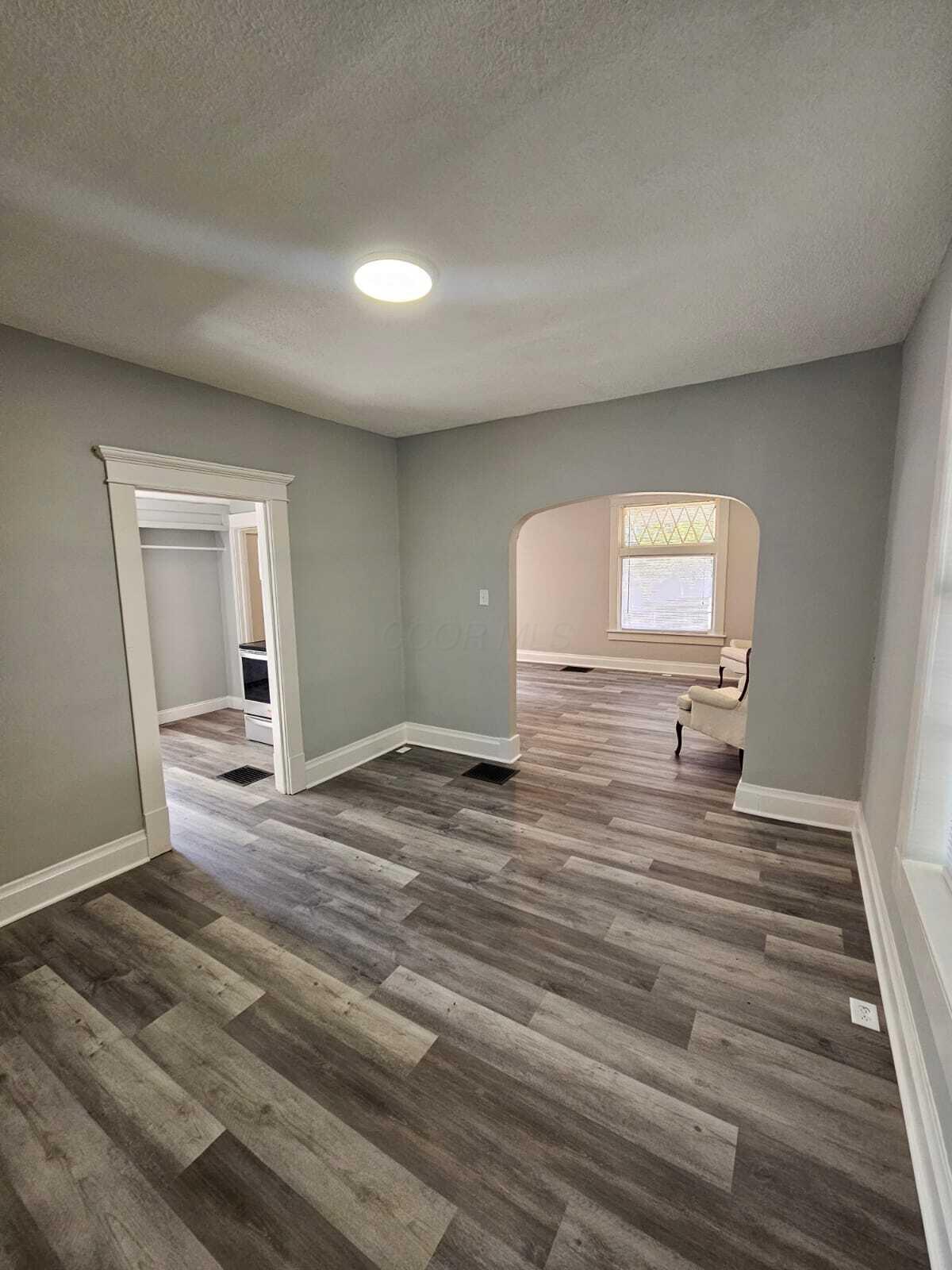 1822 Jackson Road Columbus, OH 43223 - Photo 14 of 28 67