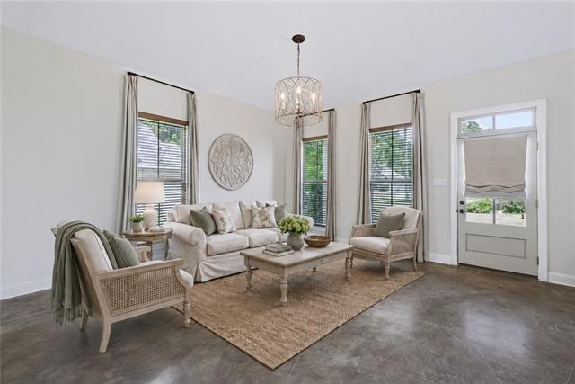 70393 Menuet Road Mandeville, LA 70471 - Photo 9 of 27 Gallery Image 9