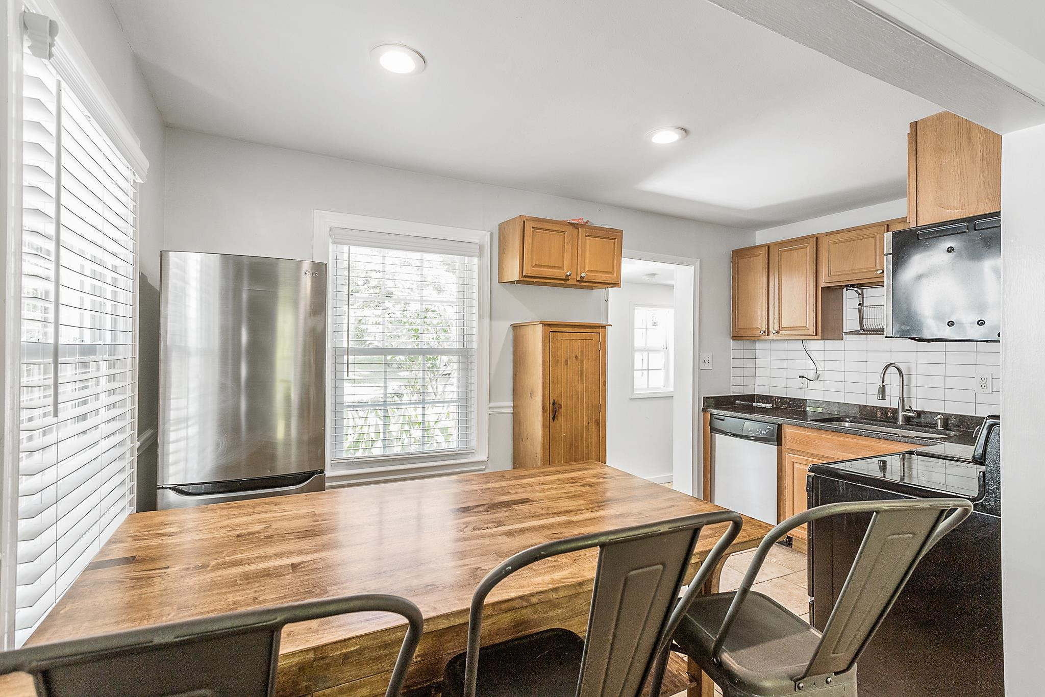 2222 Glascock Street Raleigh, NC 27610 - Photo 4 of 20 Photo 4