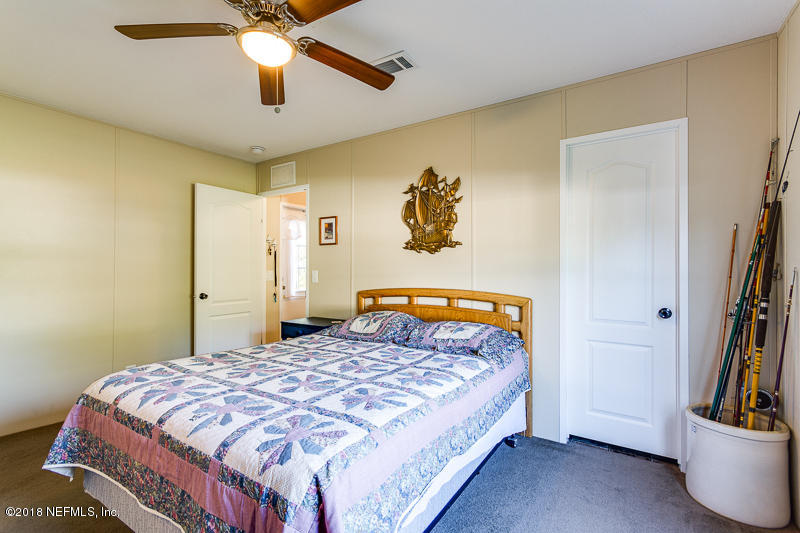 108 Ross Road Satsuma, FL 32189 - Photo 20 of 56 Master Bedroom