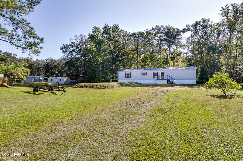108 Ross Road Satsuma, FL 32189 - Photo 7 of 56 Front
