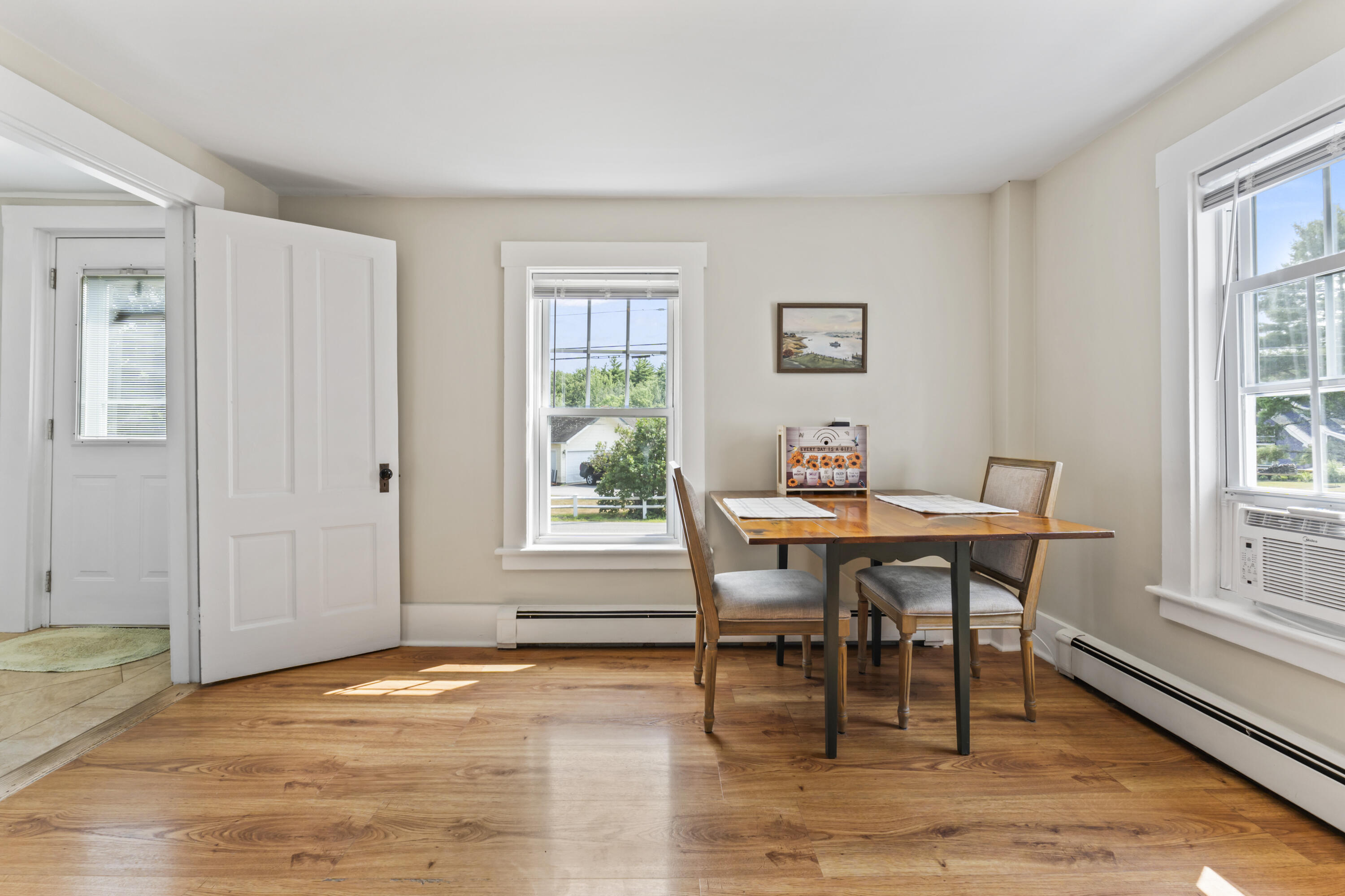 106 Clay Hill Road Cape Neddick, ME 03902 - Photo 6 of 39 6