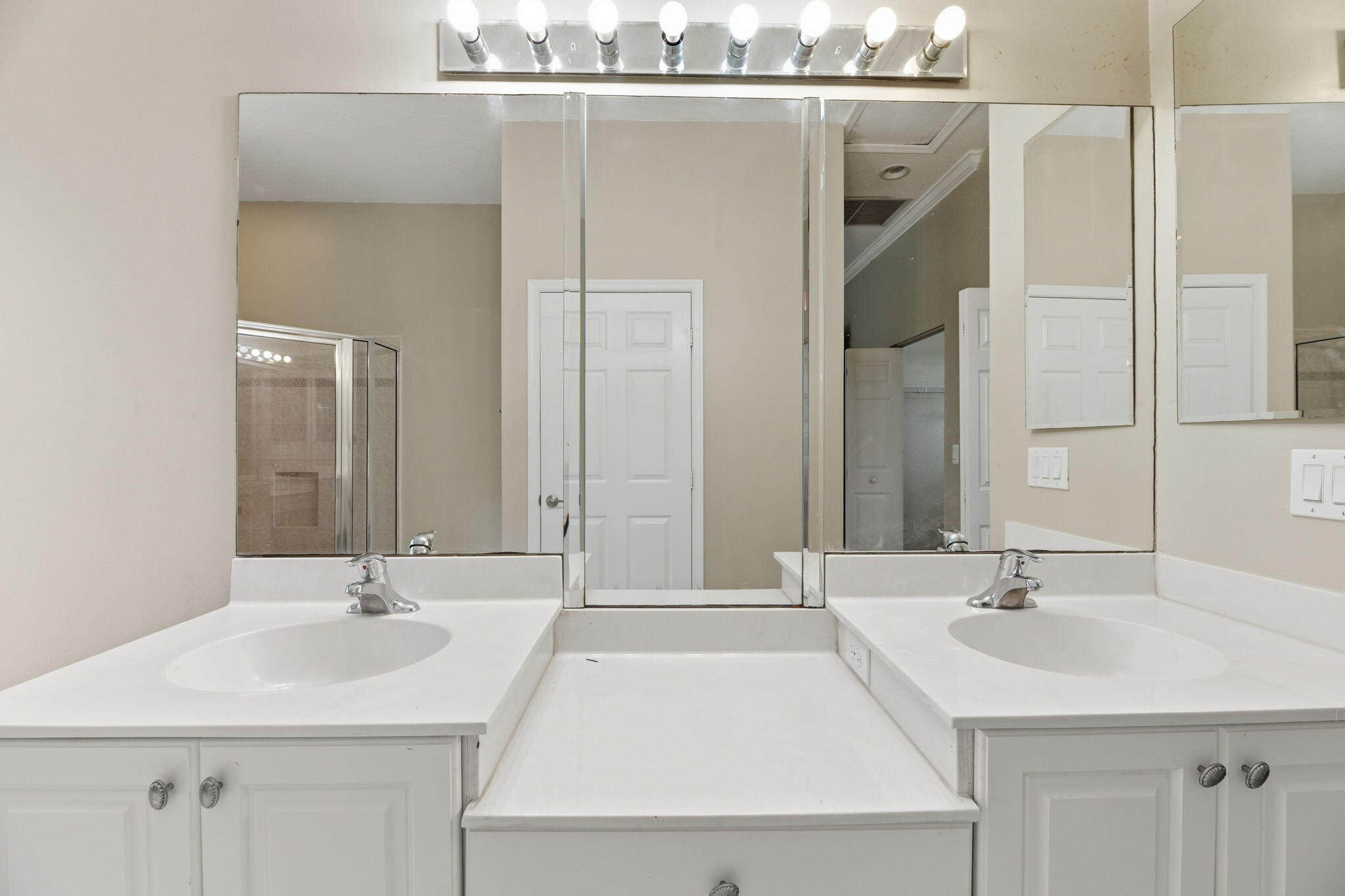 126 Magnolia Way Jupiter, FL 33469 - Photo 28 of 37 ListerPros_023